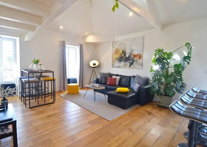 Duplex Elegant & Moderne - 3 - Rooftop Terrasse & Jacuzzi- Chelitz 公寓 *