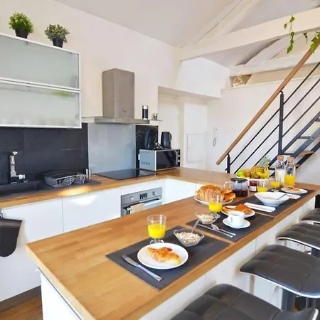 Duplex Elegant & Moderne - 3 - Rooftop Terrasse & Jacuzzi- Chelitz Apartment *